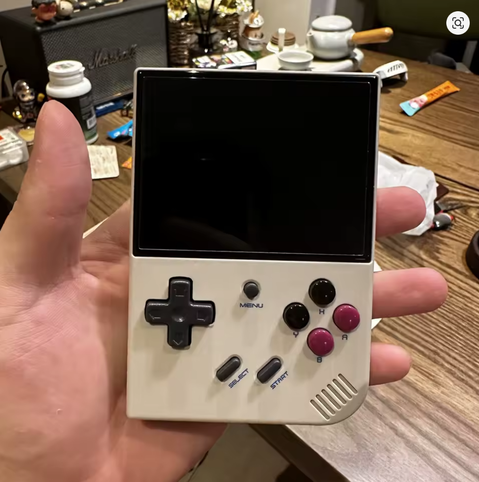 Anbernic RG35XX Plus Vale a Pena? Review Completa 2026